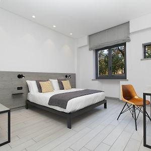 Camera standard con letto king size